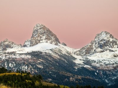 1_WYf25-31-Grand-and-Middle-Teton-fromTarghee-Overlook 1_WYf25-31-Grand-and-Middle-Teton-fromTarghee-Overlook