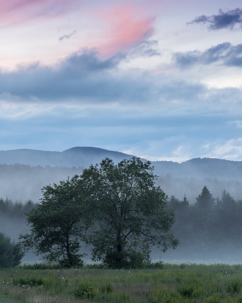 Looking northwest from West Kingfield as ground fog appeared, just after the sunset. There is a short window from sunset to loosing details, when the low light can provide dramatic conditions. Fog behind a foreground subject helps! #kingfieldmaine #lowlightphotography #orcuttphotography